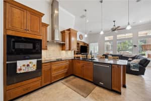 748 MILLS ESTATE PLACE, CHULUOTA, FL 32766 - MLS#MFRO6318818