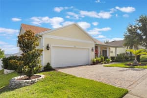 930 WILLOW OAK LOOP, MINNEOLA, FL 34715 Sold 10/01/25