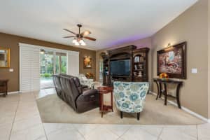 127 HEATHERBROOKE CIRCLE, OVIEDO, FL 32765 - MLS#MFRO6318903