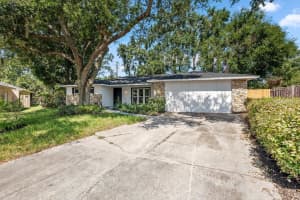 3029 Pinetree, WINTER HAVEN