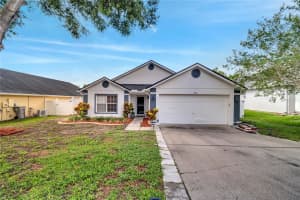 280 BAY STREET, APOPKA, FL 32712 Sold 09/04/25