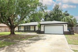 9551 LAKE DOUGLAS PLACE, ORLANDO, FL 32817 - MLS#MFRO6319033