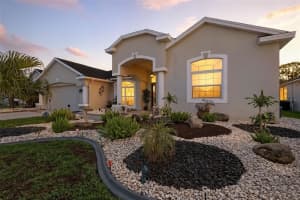 325 PRESTWICK DRIVE, DAVENPORT, FL 33897 - MLS#MFRO6319067