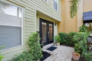 901 PINE STREET, ORLANDO, FL 32801 - MLS#MFRO6319070