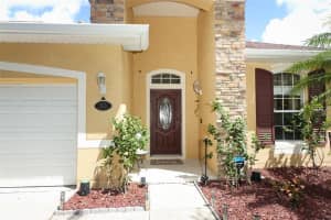 203 BROOKGREEN WAY, DELAND, FL 32724 - MLS#MFRO6319104
