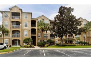 2821 Almaton Loop #204, KISSIMMEE