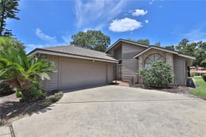 247 W Sabal Palm Pl, LONGWOOD