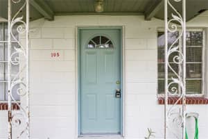 105 FLORIDA AVENUE, HOWEY IN THE HILLS, FL 34737 Sold 11/14/25