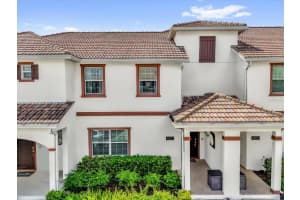 4802 LULLABY LANE, KISSIMMEE, FL 34746 Sold 10/01/25