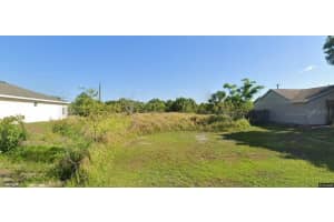 671 SW YARDLEY ST, PALM BAY, FL 32908 Sold 08/19/25