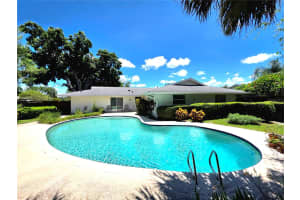 5096 THE OAKS CIRCLE, ORLANDO, FL 32809 - MLS#MFRO6319380