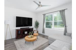 193 WARREN AVENUE, LONGWOOD, FL 32750 - MLS#MFRO6319440