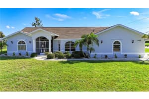 142 BROADMOOR LANE, ROTONDA WEST, FL 33947 Sold 09/05/25