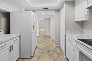 3706 GREENERY COURT, TAMPA, FL 33618 - MLS#MFRO6319471