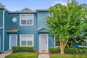 517 Wilton Cir, SANFORD