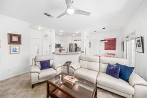 860 ORANGE AVENUE, ORLANDO, FL 32801 - MLS#MFRO6319869