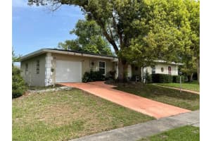 1310 Briarwood Ave, DELTONA