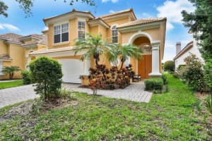 8412 SAINT MARINO BOULEVARD, ORLANDO, FL 32836 - MLS#MFRO6319999