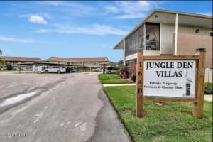 MLS# MFRO6320026, Astor, Florida 32102