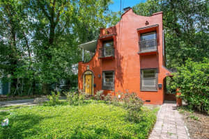 1600 DAUPHIN LANE, ORLANDO, FL 32803 Sold 08/01/25