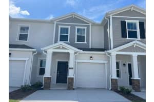 2724 Pierr St, DAVENPORT