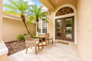 2000 BLOOMSBURY RUN, LAKE MARY, FL 32746 Sold 08/22/25
