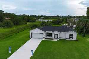 842 SENTINELA BOULEVARD, LEHIGH ACRES, FL 33974 - MLS#MFRO6320314