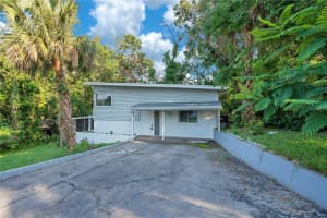1630 LAKEVIEW COURT, EUSTIS, FL 32726 - MLS#MFRO6320373