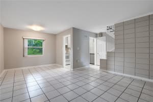 1630 LAKEVIEW COURT, EUSTIS, FL 32726 - MLS#MFRO6320373