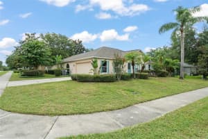 2042 HAYFIELD WAY, APOPKA, FL 32712 Sold 08/19/25