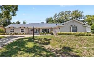 2220 DERBYSHIRE ROAD, MAITLAND, FL 32751 Sold 08/29/25