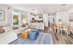 2195 LONGLEAF RD, DAVENPORT, FL 33837 - MLS#MFRO6320565