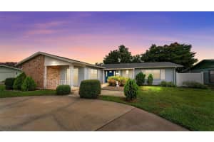 830 HAWKES AVE, ORLANDO, FL 32809 Sold 08/11/25