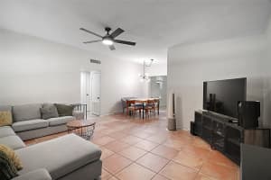 116 E LAUREN CT, FERN PARK, FL 32730 Sold 08/21/25