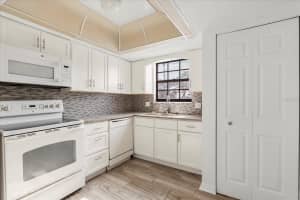 2250 S Palmetto Ave #i-11 Daytona Beach, FL 32119 - Off Market