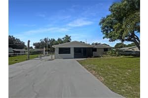 2575 KING AVENUE, AUBURNDALE, FL 33823 - MLS#MFRO6320665