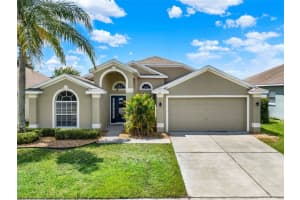 211 TAVESTOCK LOOP, WINTER SPRINGS, FL 32708 Sold 08/19/25
