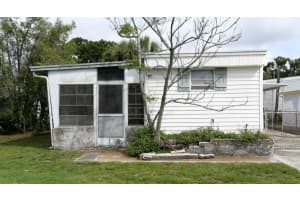 714 DRIFTWOOD LANE, TARPON SPRINGS, FL 34689 Sold 08/13/25