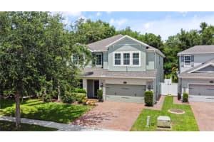 2621 Peony Dr, OVIEDO