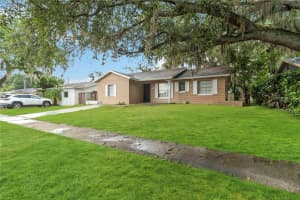 8111 ESPERANZA STREET, ORLANDO, FL 32817 Sold 09/19/25