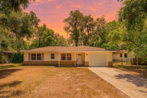 710 SPARKMAN AVENUE, ORANGE CITY, FL 32763 Sold 09/04/25
