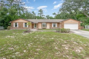 800 Crooked Oak Ct, LONGWOOD