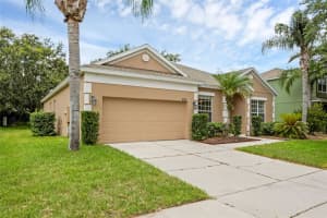 9650 Bay Pine Ln Orlando, FL 32832 - Off Market