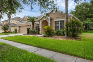 9650 Bay Pine Ln Orlando, FL 32832 - Off Market