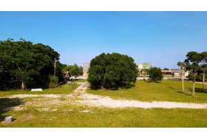 2511 JENKINS ROAD, FORT PIERCE, FL 34947 - MLS#MFRO6321265