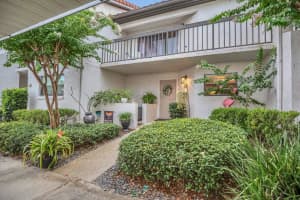 240 KILLARNEY BAY COURT, WINTER PARK, FL 32789 - MLS#MFRO6321287