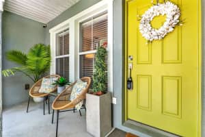 2563 BREEZY MEADOW ROAD, APOPKA, FL 32712 Sold 08/08/25