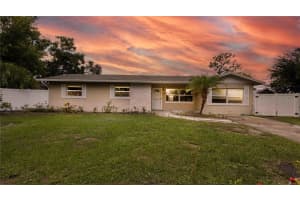 5300 LOCKSLEY AVENUE, ORLANDO, FL 32810 - MLS#MFRO6321325