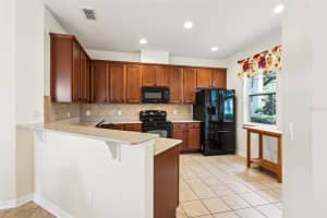 12884 CALDERDALE AVENUE, WINDERMERE, FL 34786 Sold 08/25/25