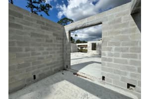 18141 SPARTONVAIL AVENUE, PORT CHARLOTTE, FL 33954 - MLS#MFRO6321381